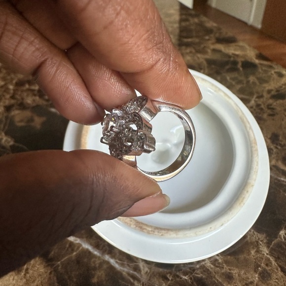 Vintage Silver Crystal Fashion Clover Ring Size 7 - Picture 7 of 8